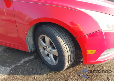 2014 Chevrolet Cruze 1Lt Auto из США, поврежденный, VIN 1G1PC5SB3E7470337